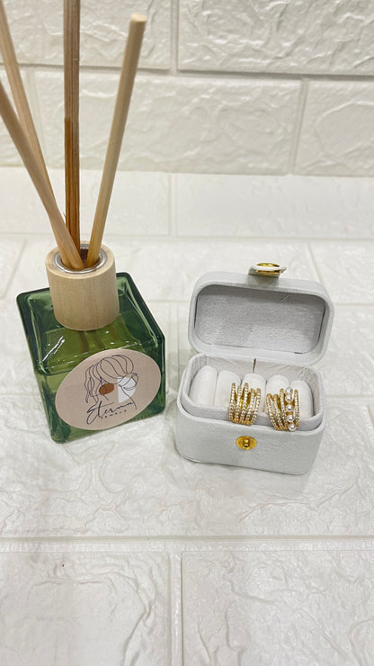 ear cuff zirconati “il costo è riferito al singolo prodotto”