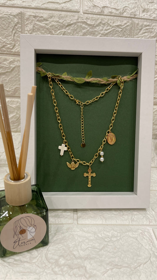 collana con charm "proteggimi"