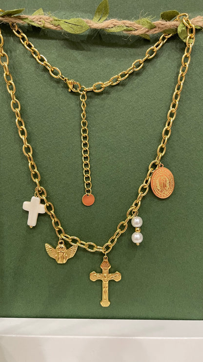 collana con charm "proteggimi"