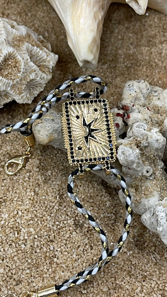 bracciale in cordoncino con amuleto portafortuna, metallo placcato oro